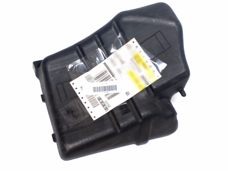 New OEM 1996-2002 Chevrolet C/K Truck Windshield Washer & Rear Solvent Tank, Part # 22143999