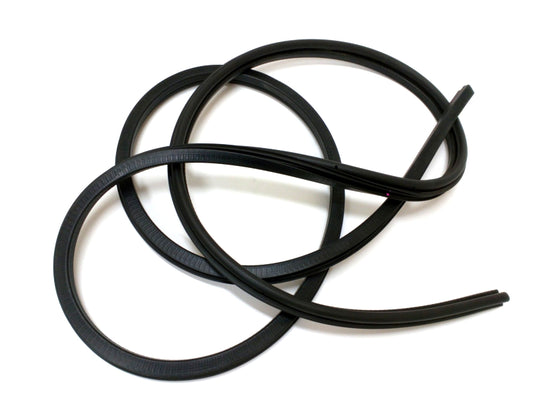 New OEM 1982-1994 Chevrolet Blazer Passenger Right Door Seal,  Part # 22654769