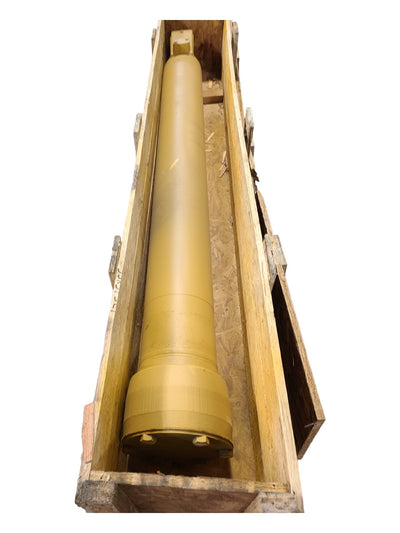 New OEM Genuine Caterpillar, Cylinder As - Part # 1140597