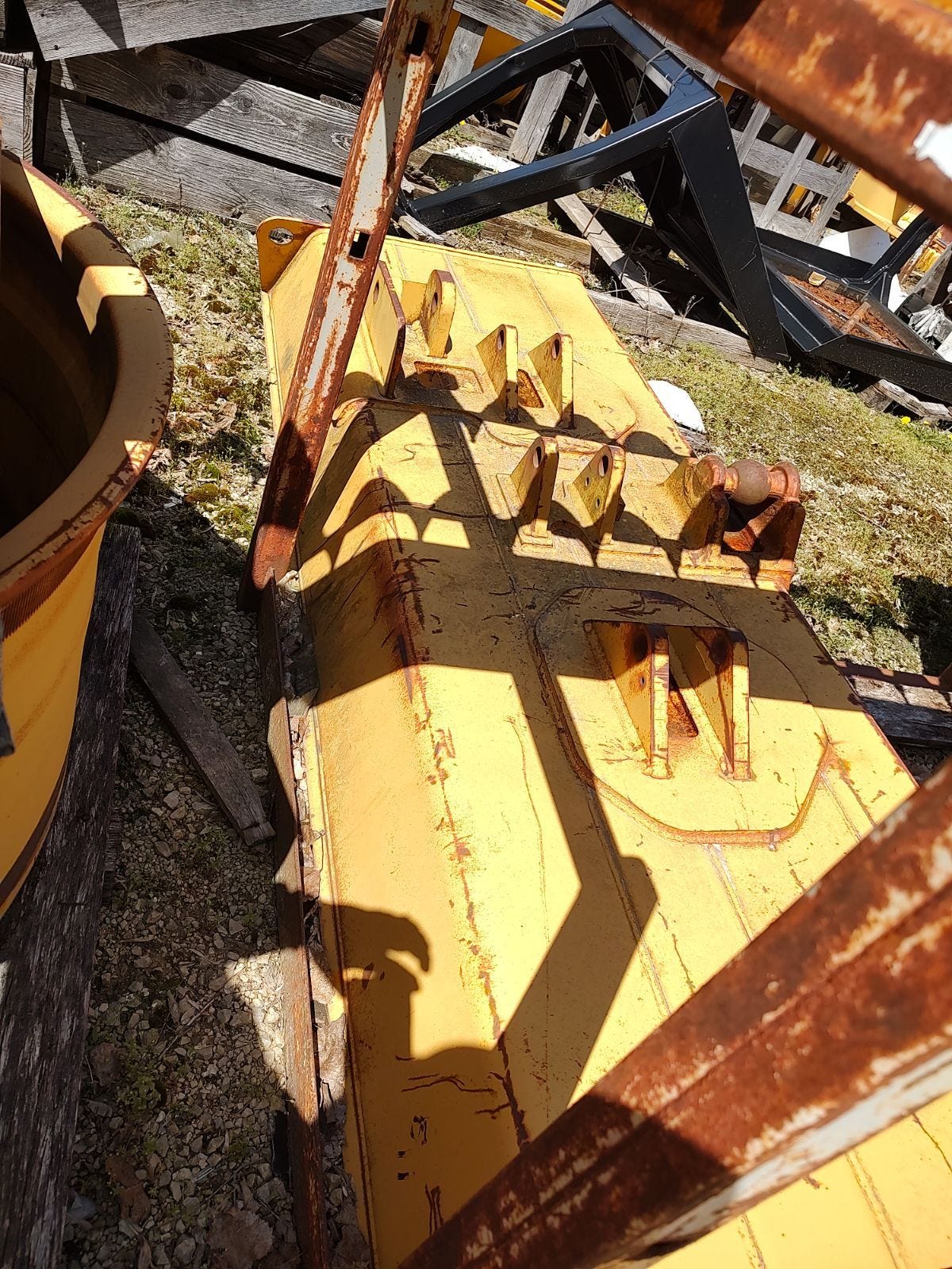 New OEM Genuine Caterpillar, Blade A - Part # 1207624