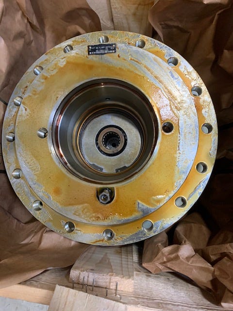 New OEM Genuine Caterpillar, Drive Gp Fin - Part # 1528637