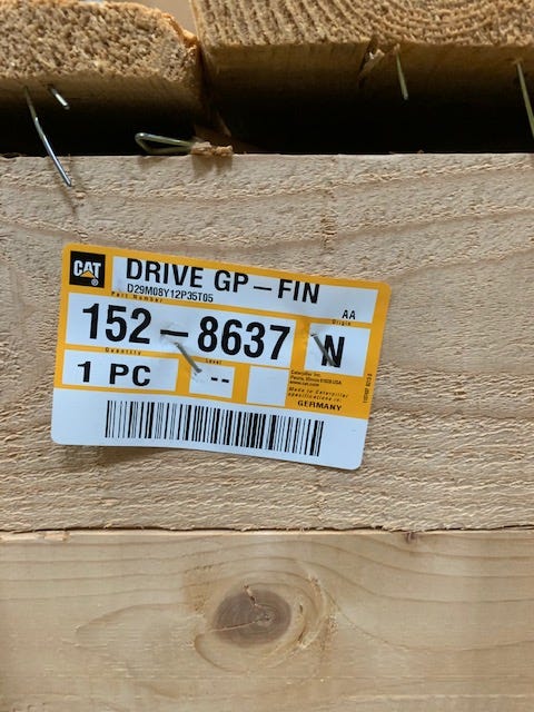 New OEM Genuine Caterpillar, Drive Gp Fin - Part # 1528637