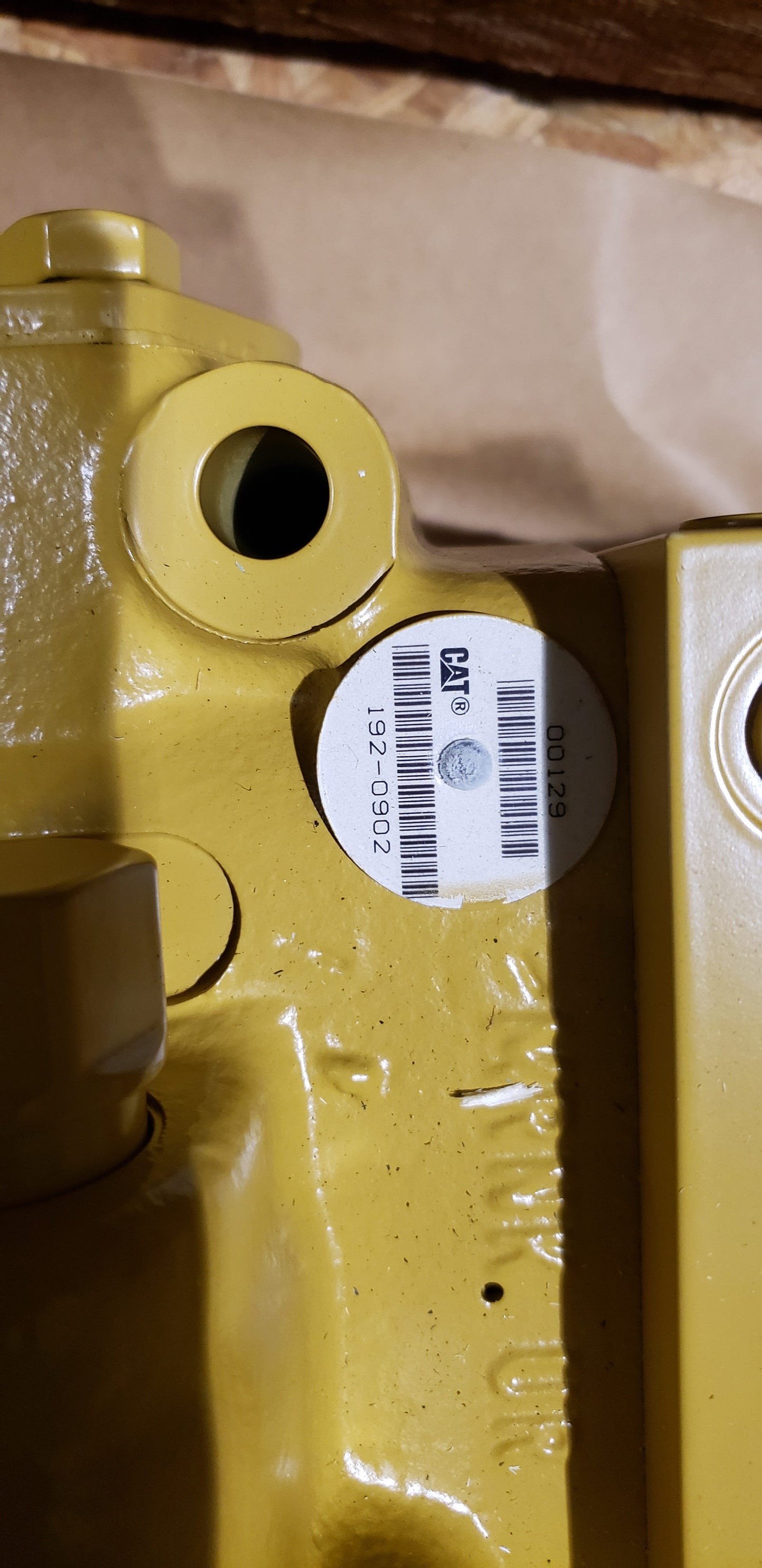 New OEM Genuine Caterpillar, Valve Gp - Part # 1920902