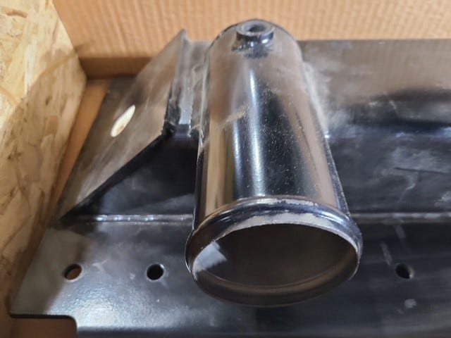 New OEM Genuine Caterpillar, Tank Asm Rad - Part # 2252443