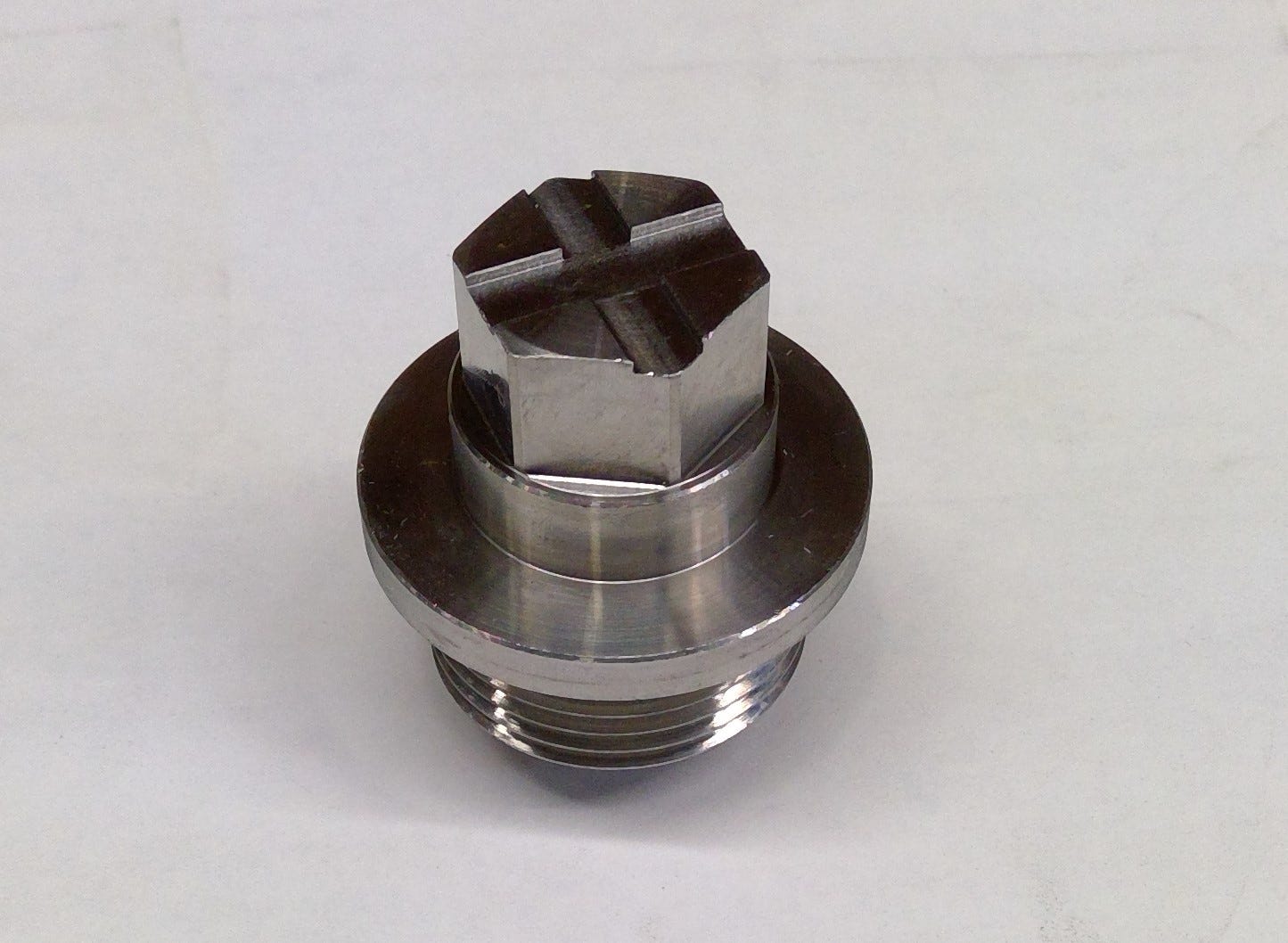 New OEM Genuine Caterpillar, Plug Swg Pri - Part # 3527034