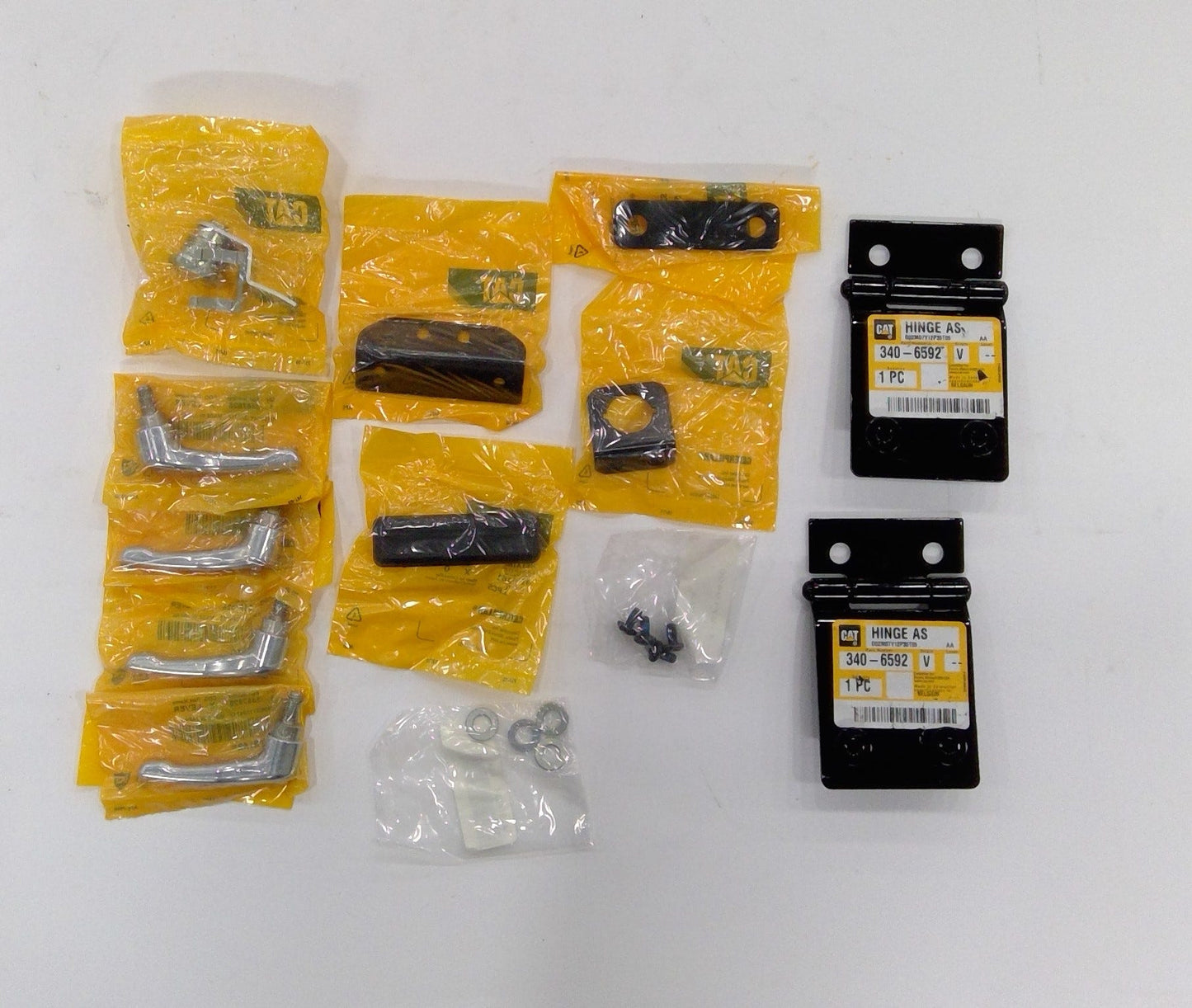 New OEM Genuine Caterpillar, Kit Cab Hatc - Part # 3679068