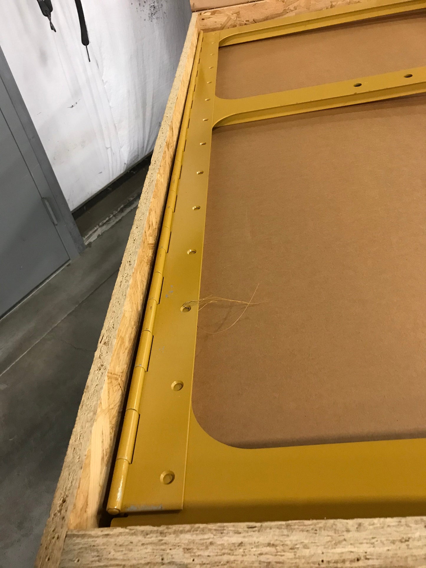 New OEM Genuine Caterpillar, Door A - Part # 6G2284