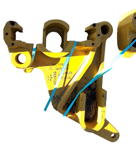 New OEM Genuine Caterpillar, Bracket - Part # 6G9423