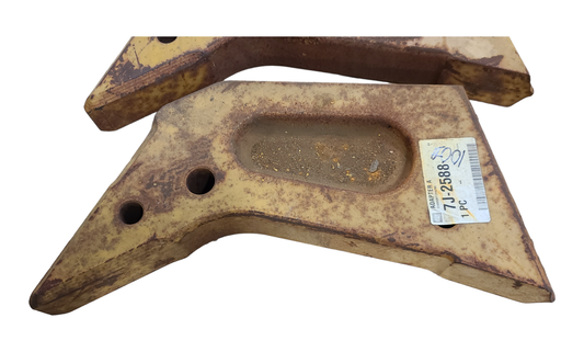 New OEM Genuine Caterpillar, Adapter A - Part # 7J2588