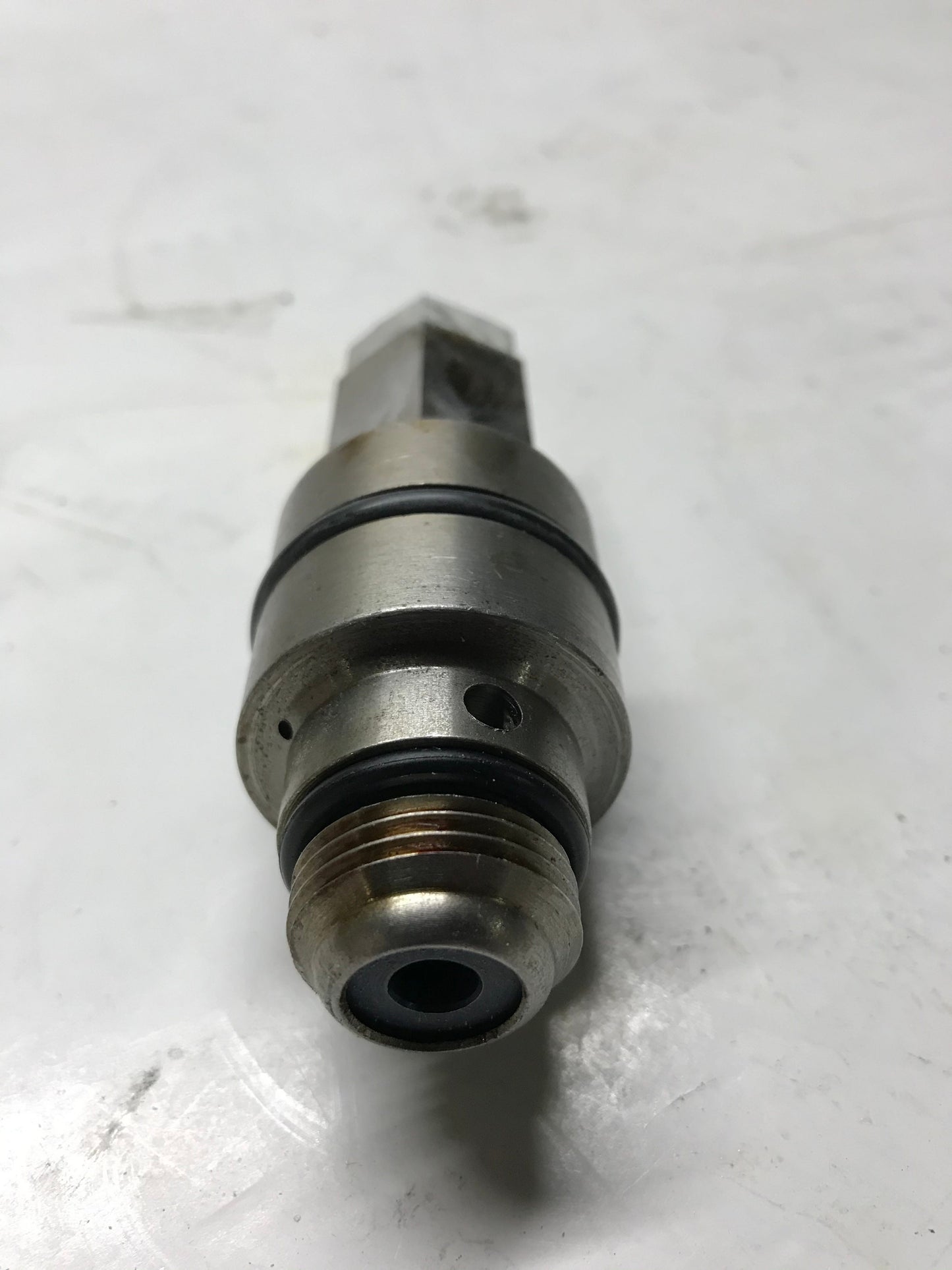New OEM Genuine Caterpillar, Valve G - Part # 7J8060