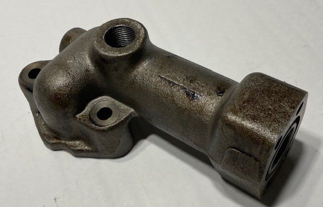 New OEM Genuine Caterpillar, Elbow - Part # 9D9003