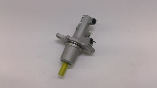 New 2002-2006 Fits Chrysler Sprinter 2500 Brake Mastr Cylinder - Part # 5119355AA