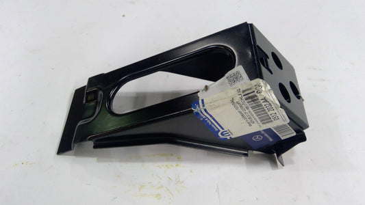 New 2002-2006 Fits Chrysler Sprinter 2500 Reinfmnt-Rear Door Hinge - Part # 5122032AA