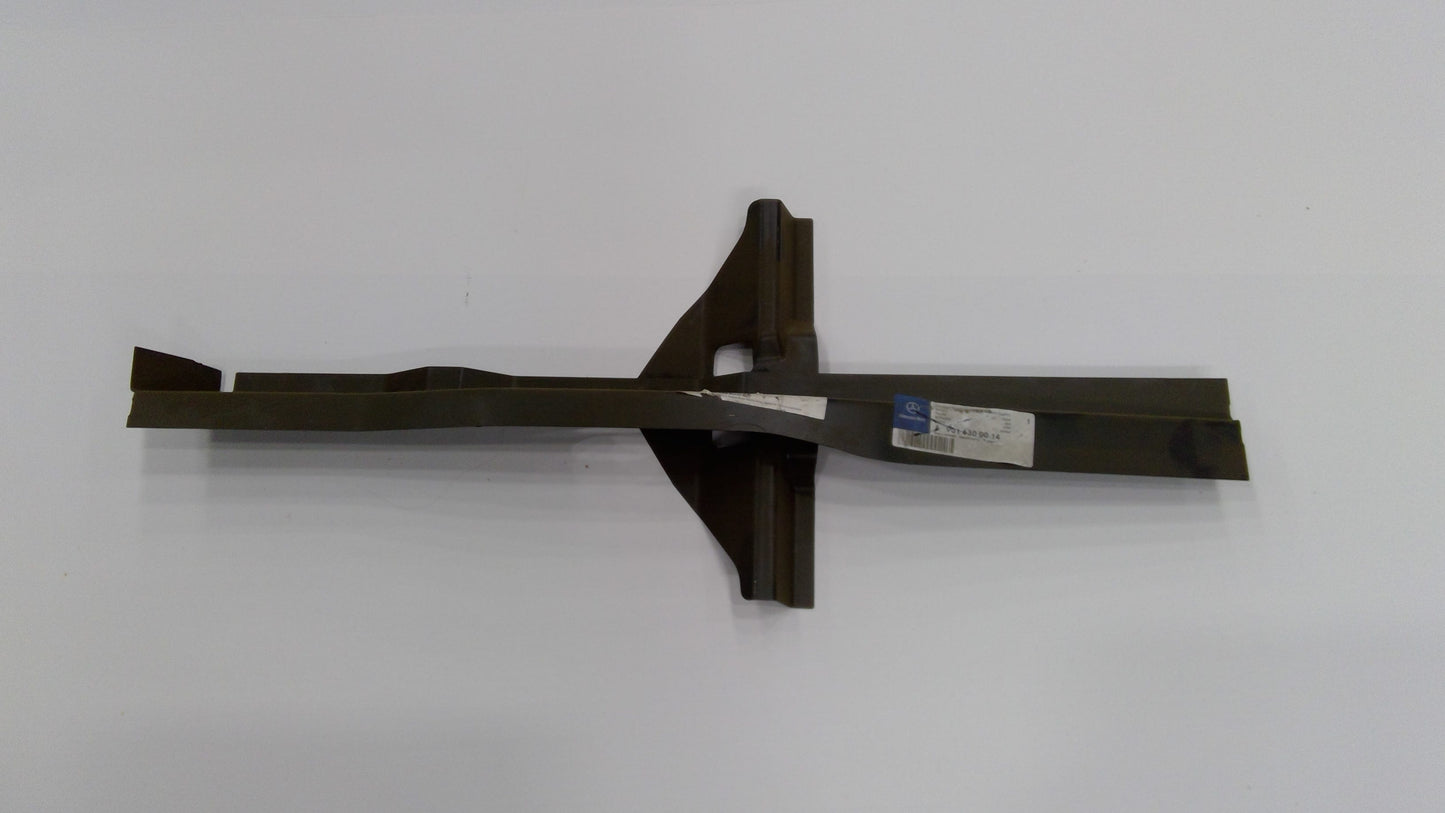 New 2002 Fits Chrysler Sprinter 2500 Reinfmnt-Quarter Inner - Part # 5131055AA