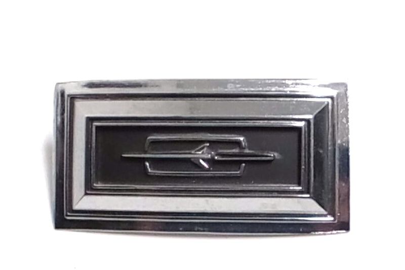 New OEM 1974-1979 Olds Cutlass Supreme Wheel Cover Center Emblem, Part # 416573