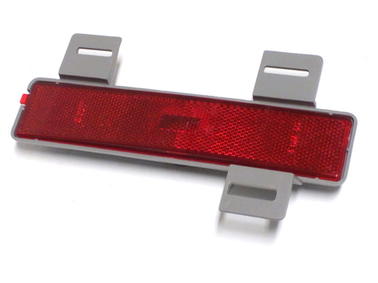 New OEM 1995-1999 Buick Riviera Driver's Left Rear Side Marker Lamp, Part # 5977491