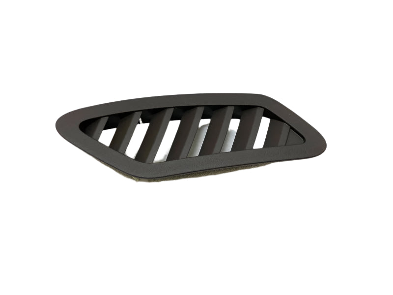 New OEM 2010-2016 Buick Lacrosse Heater-Defroster Air Outlet Vent Grille Right, Part # 9067246