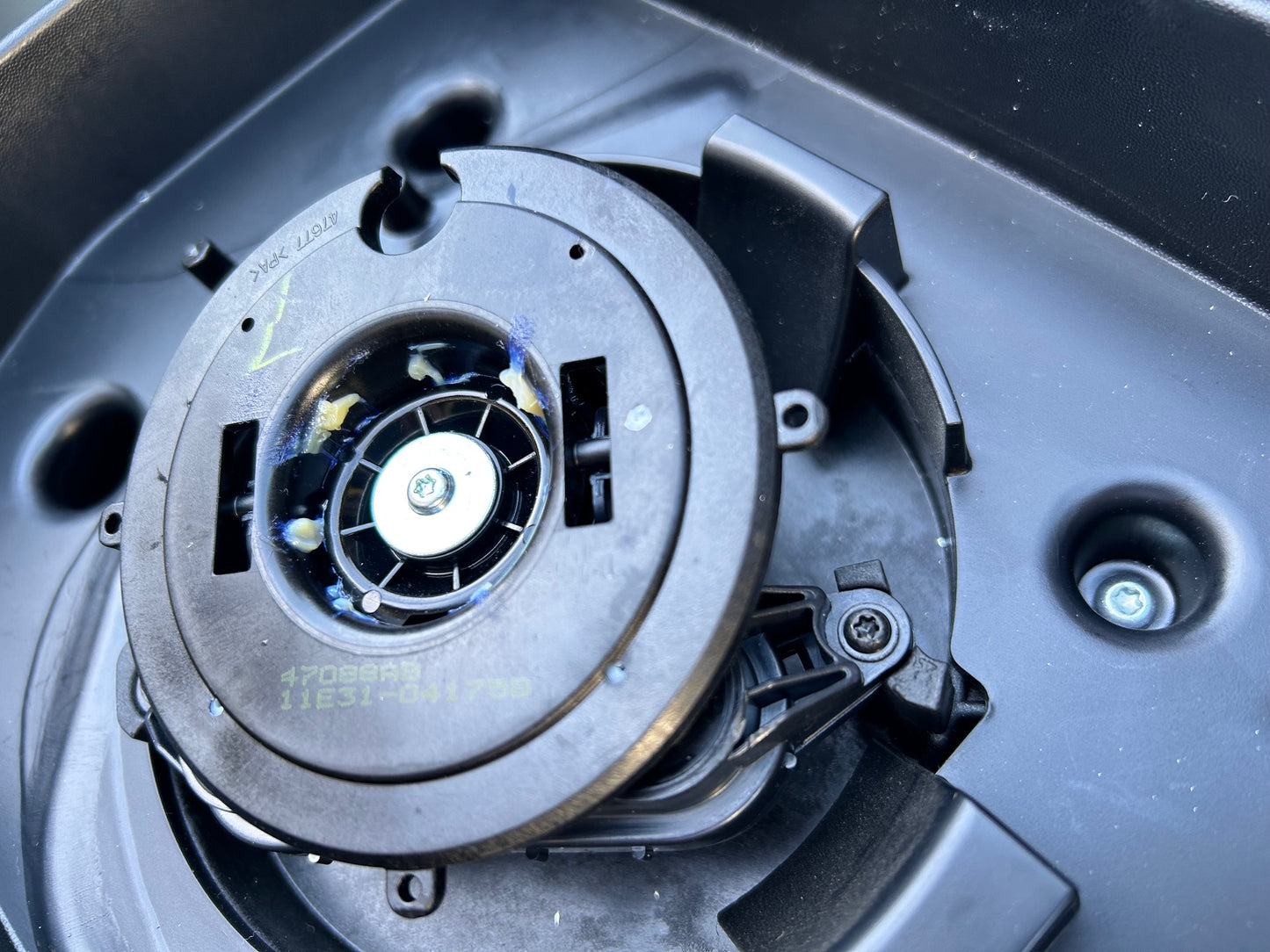 New OEM 2006 Ford F150 Right Passenger Door Outside Mirror, Part # 6L3Z17682FA