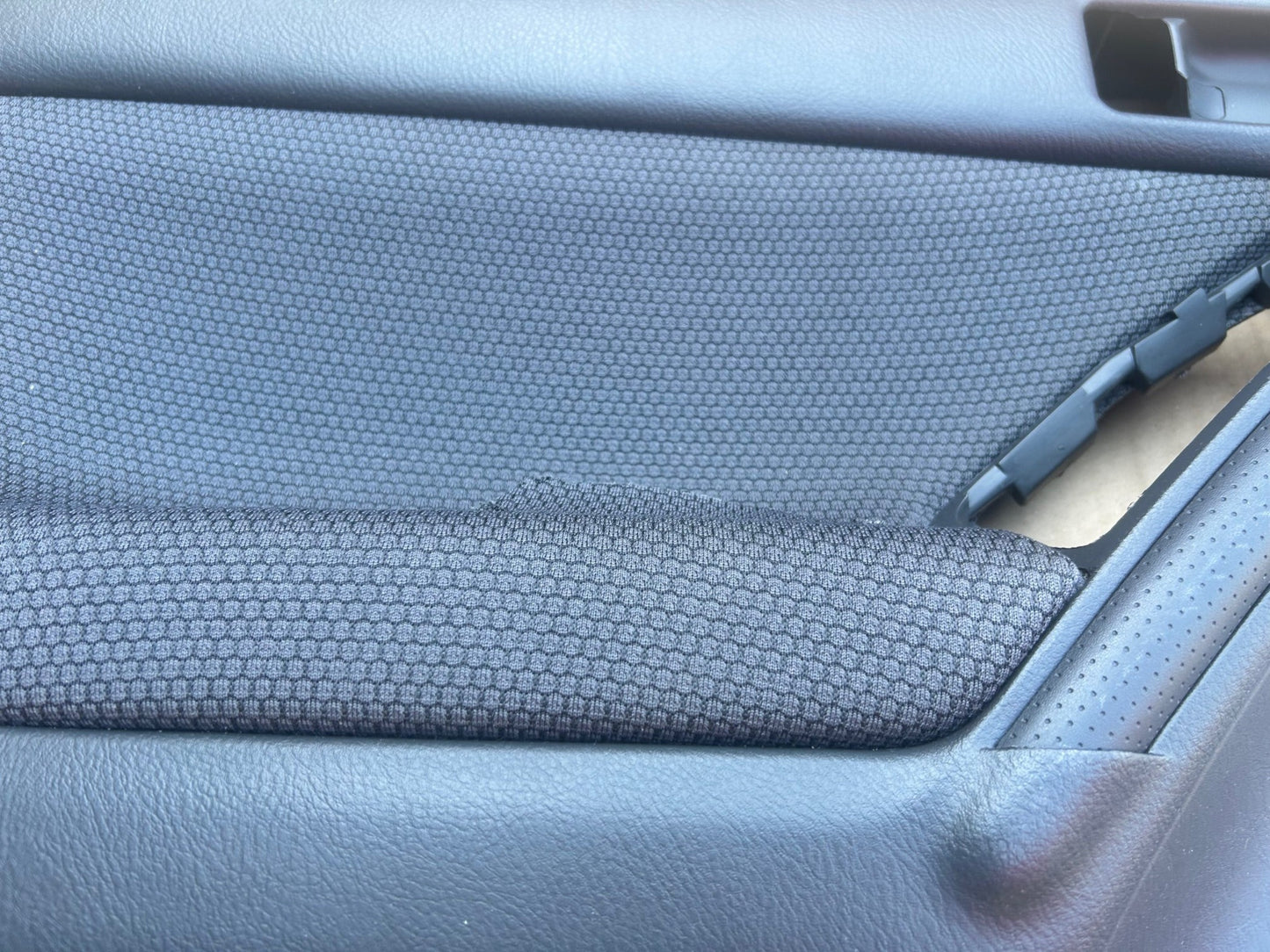 New OEM 2008 Pontiac Vibe Driver Front Left Door Inner Trim Panel Gray, Part # 88974884