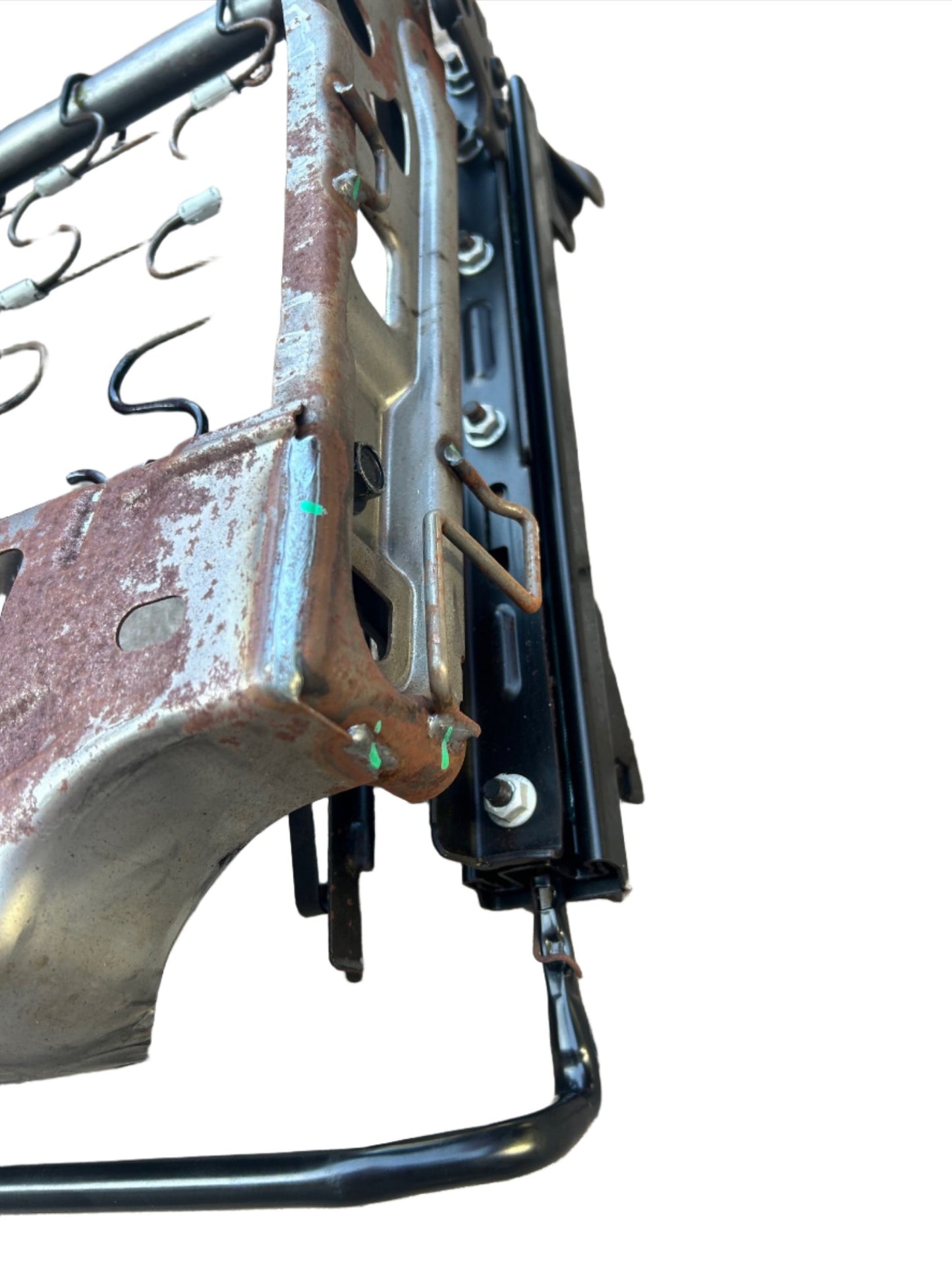 New OEM 2008-2010 Saturn VUE Passenger Right Front Seat Track, Part # 96839616