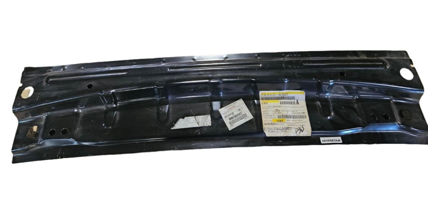 Mitsubishi: Genuine OEM Factory Original, Rail Roof Rr  - Part #  MN186502