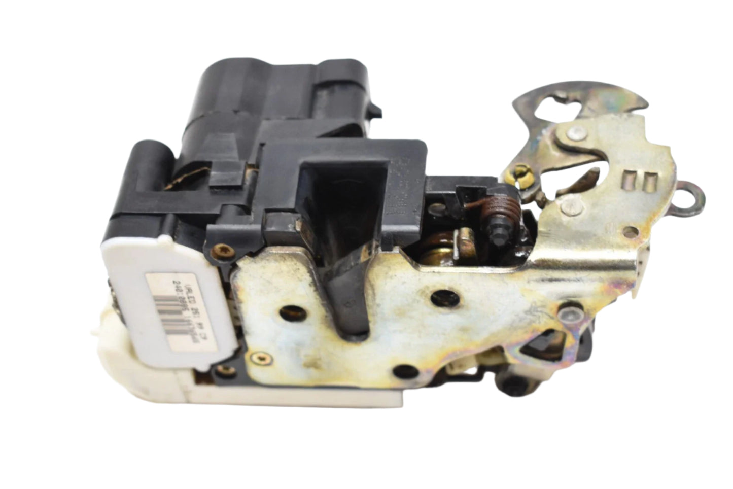New OEM 2000–2006 Chevrolet Silverado / GMC Sierra Left Front Door Latch – Part # 16636565