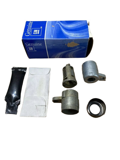 New OEM 1988-1991 Pontiac Grand Prix Front Side Door Lock Service Pkg, Part # 12457621