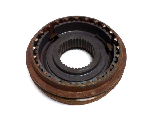 New OEM 1998-2000 Chevrolet GMC C/K 1500,2500 Syncronizer Hub/Slider, Part # 12546960