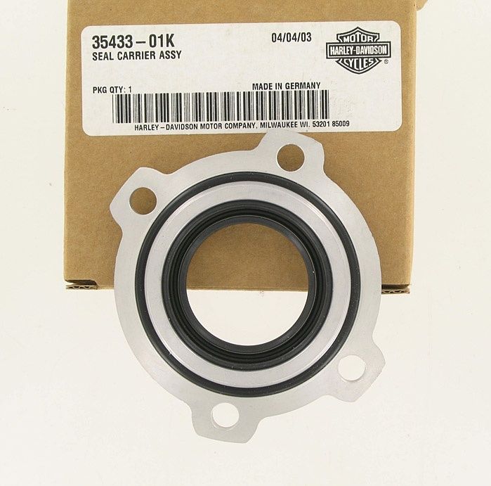 New OEM Genuine Harley-Davidson Seal Carrier Assembly, 35433-01K