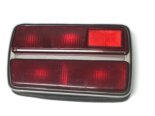 New  Lamborghini Urraco Right Rear Tail Lamp Assembly 006843025