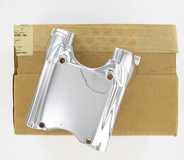 New OEM Genuine Harley-Davidson Riser & Cover Combination, 67902-96A